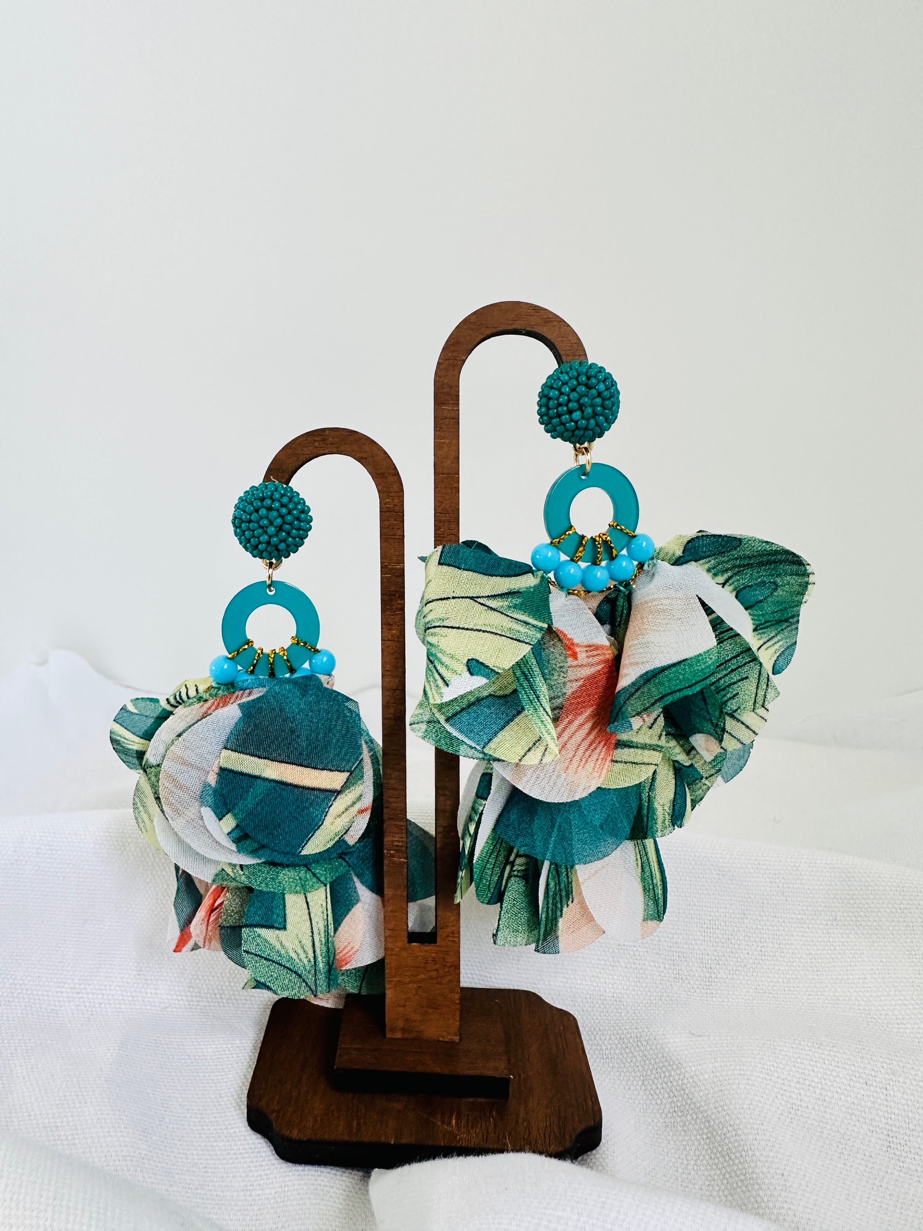 Tropical Bloom Statement Earrings for fall🌺🌿
